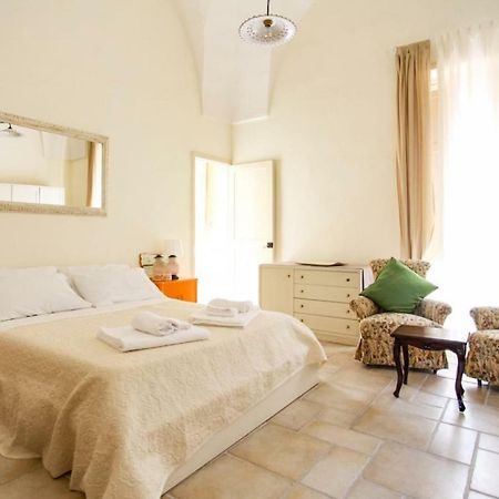 Palazzo Candido Suites & Apartments - Sit Apartment เลชเช ภายนอก รูปภาพ