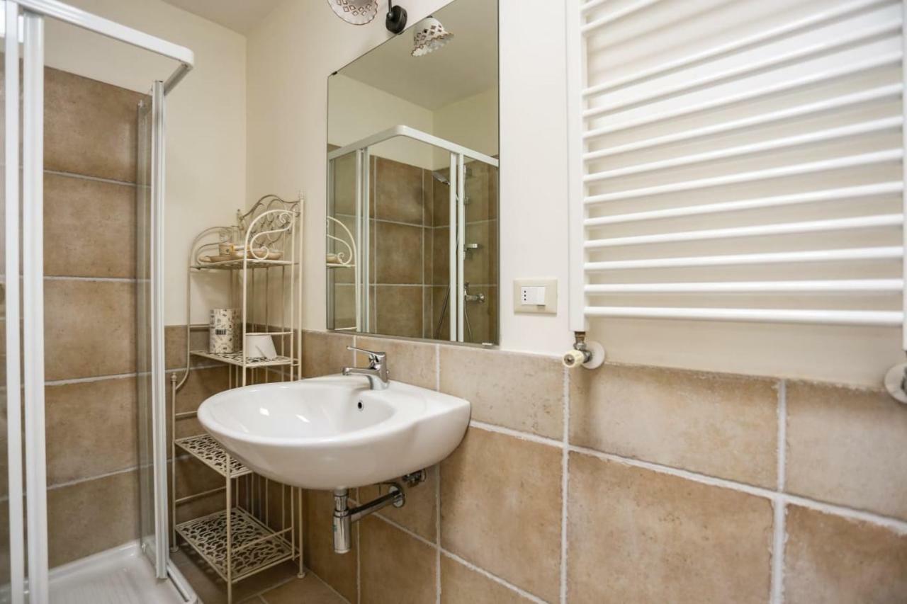 Palazzo Candido Suites & Apartments - Sit Apartment เลชเช ภายนอก รูปภาพ