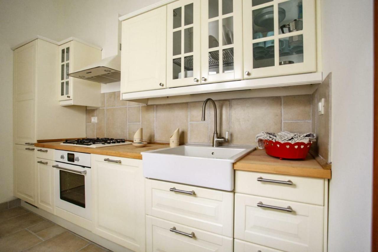 Palazzo Candido Suites & Apartments - Sit Apartment เลชเช ภายนอก รูปภาพ